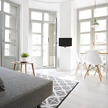 Apartament Malagaurbanrooms - *