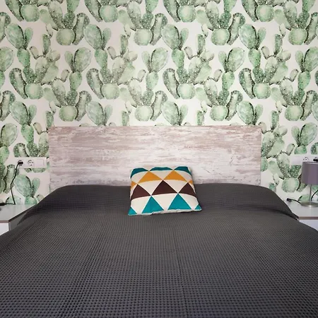 Malagaurbanrooms - * Malaga