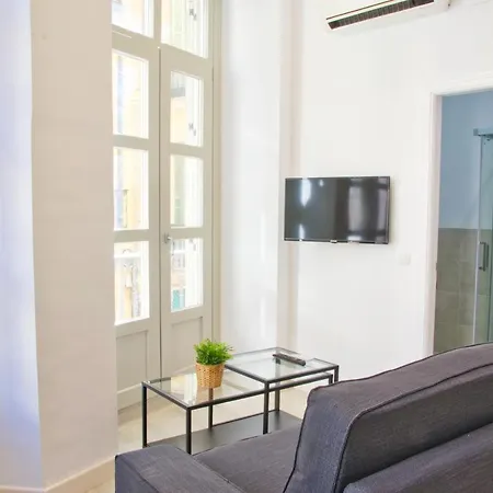Malagaurbanrooms - Apartment *